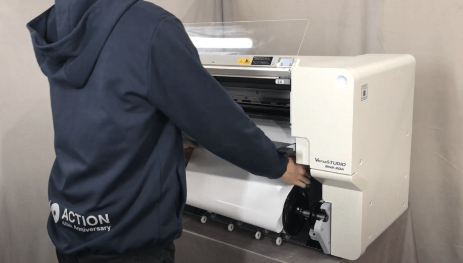Roland BN2 Series Printer & Cutter Setting Up Roll Media